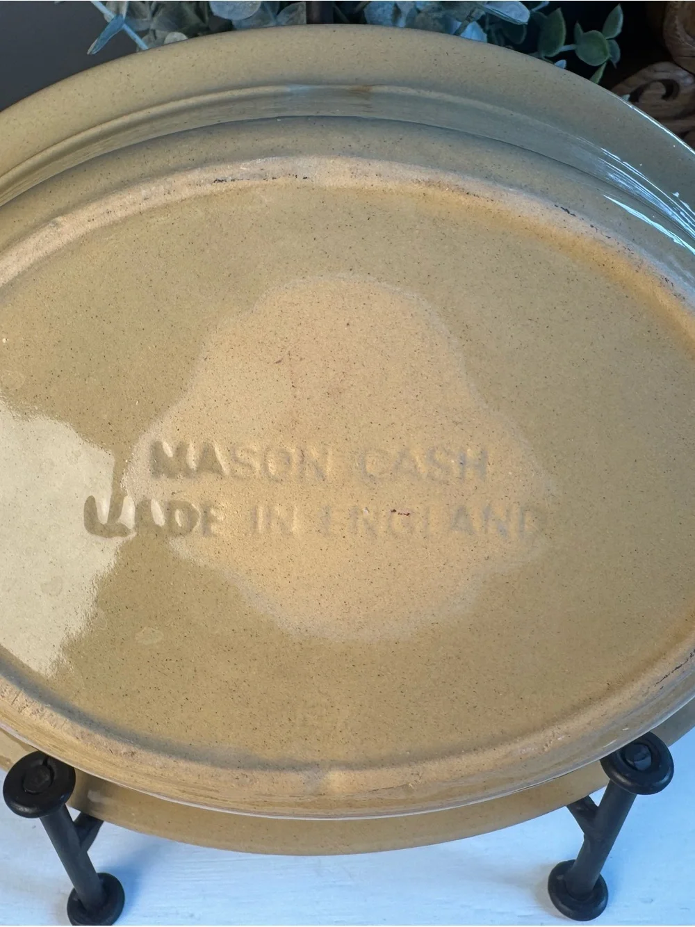 Mason Cash England Vintage Glazed Oval Shaped Bowl English Farmhouse Serving